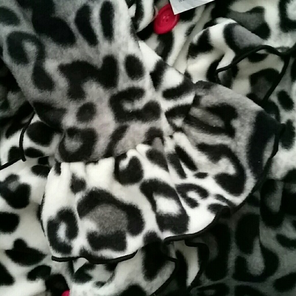 Mack & Co. NWT Leopard Fleece Ruffle Trimmed Coat - Picture 5 of 5